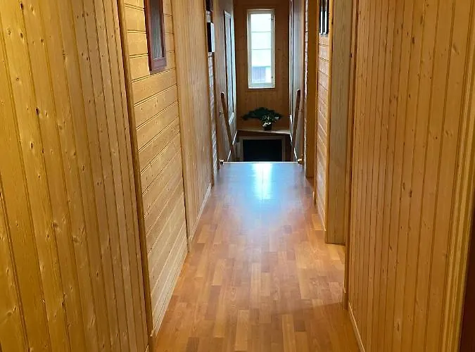 Kjerkgata 6 - Midt I Sentrum Lägenhet Røros