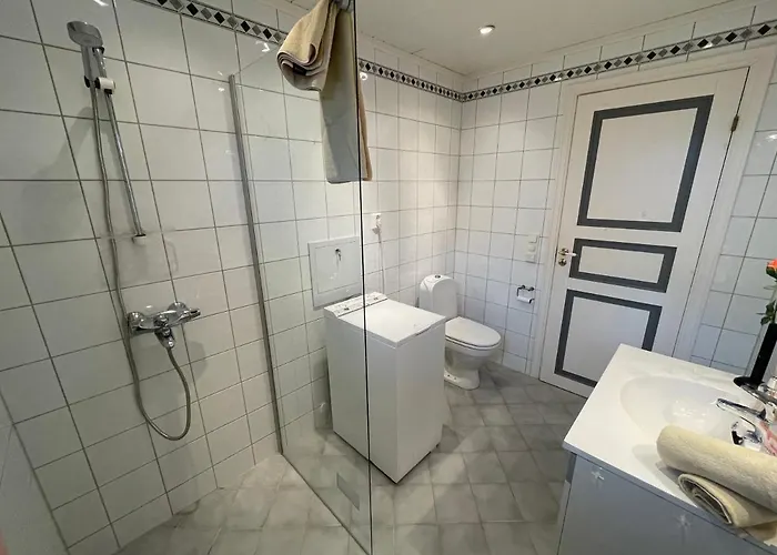 Kjerkgata 6 - Midt I Sentrum Lägenhet *